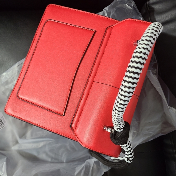 Hand bag - Picture 3 of 16